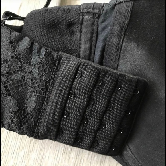 Victoria’s Secret Bra - Picture 4 of 4